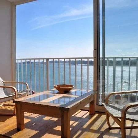 Avec Superbe Vue Et Terrasse, A 100m Plages A - Ref 97 * Trégastel